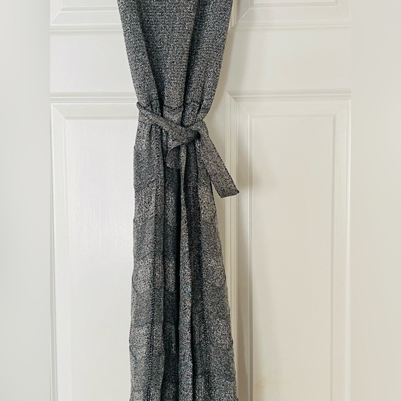 Holiday silver metallic (hard to see in photos) by Spence size medium - Picture 3 of 9